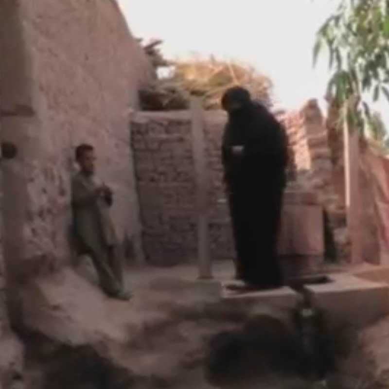 Marine Girl